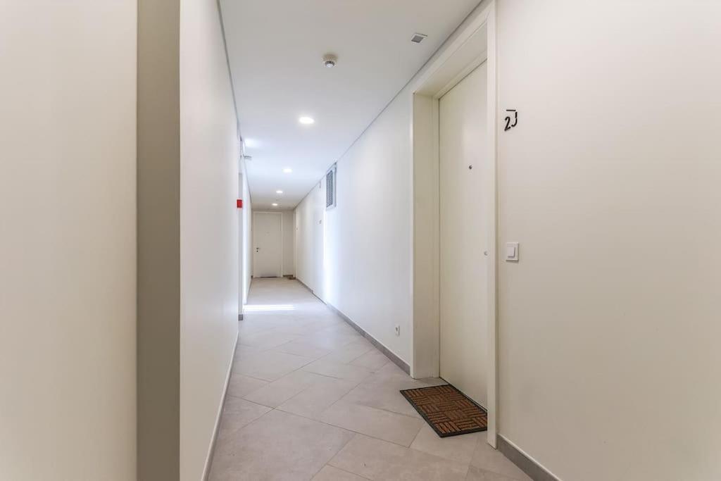Marques Pombal Central 2 Bed Apt Ac Lisbon Bagian luar foto